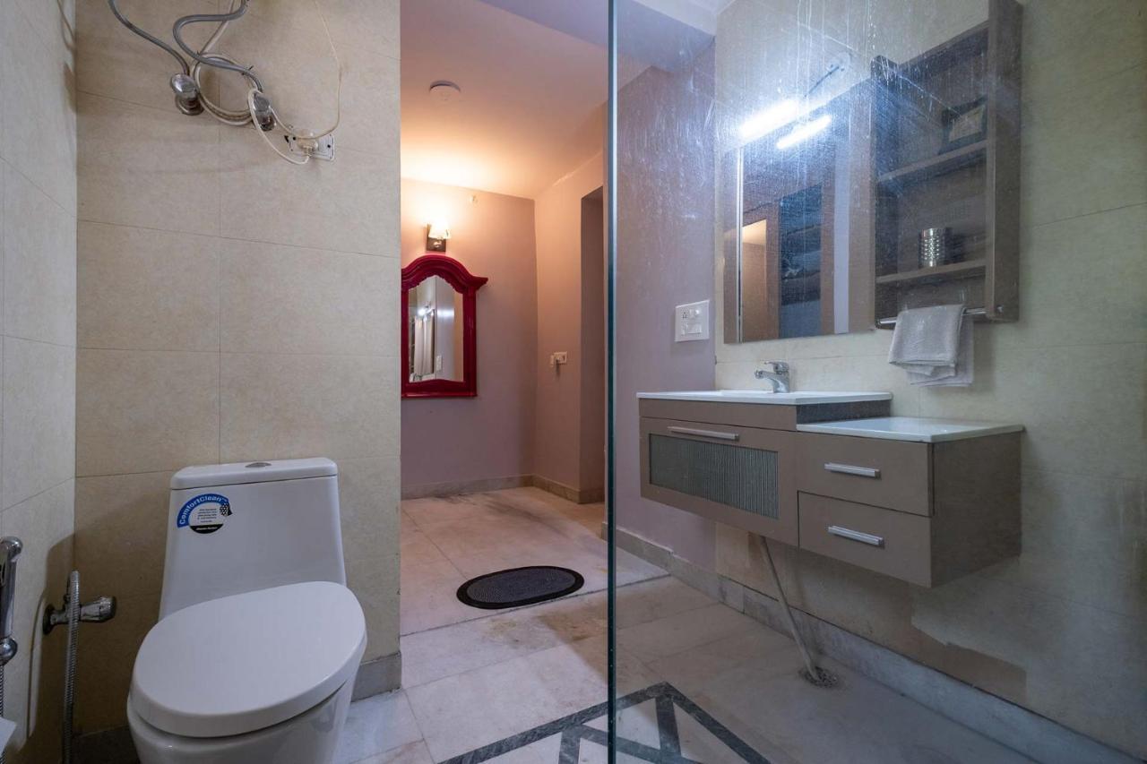 Stayvista At The Banyan Abode With Pool Table, Pet Friendly & Outdoor Pool Manesar Extérieur photo